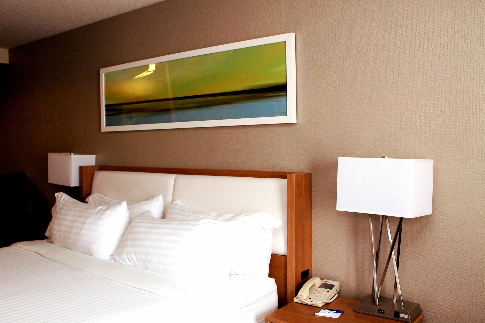 Holiday Inn Express Hotel & Suites Sherwood Park-Edmonton Area, An Ihg Hotel Exterior photo